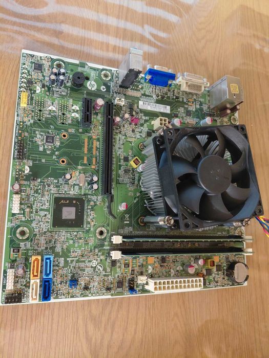 Дъно, процесор и RAM