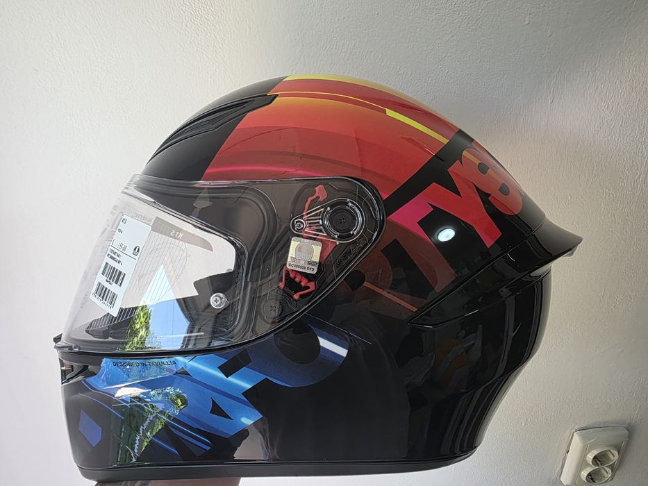 Vând casca nouă AGV K1-S Pulse 46 - mărimea L