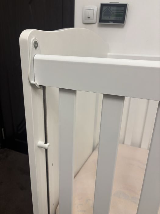 Бебешка кошара 60/120 с две чекмеджета