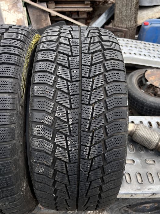 225/45/17 всесезонни гуми Gislaved 6.7 грайфер