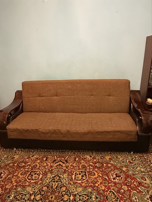 Продам диван б/у