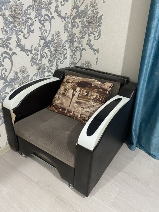 Продам раздвижное кресло