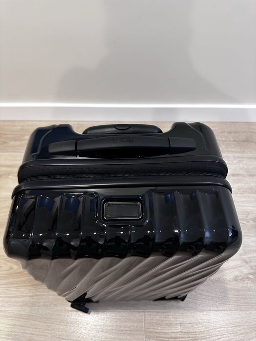 Продам чемонад ручная кладь