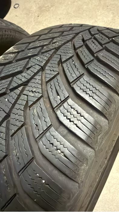 Anvelope Iarna Continental 205/55/16 7.5 mm