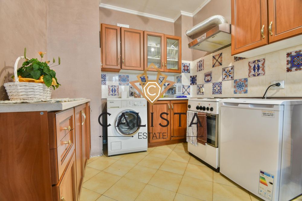 Дава се под наем Едностаен апартамент в София, Оборище - 39 кв.м за 497.25 € - Снимка #2