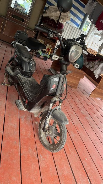 Электроскутер sk8