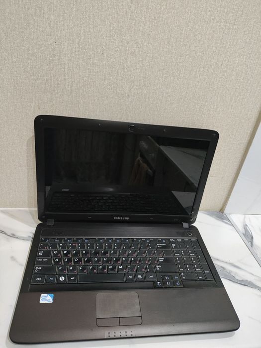 Ноутбук Samsung R540/