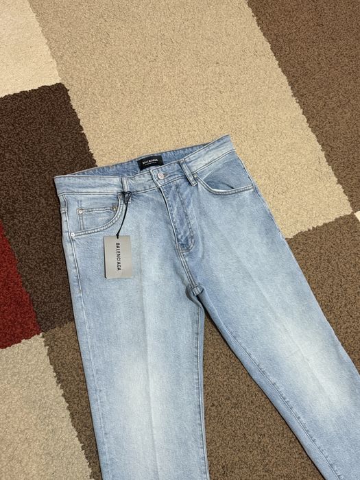Blugi Balenciaga & Louis Vuitton