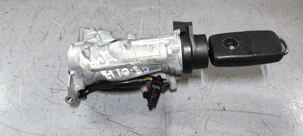 Contact + cheie vw touran golf skoda  cod 1K0905851B cu 6 fire