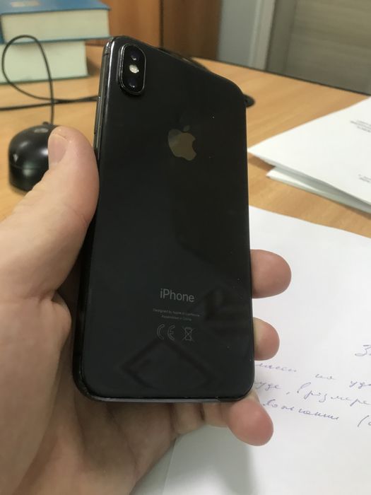 Продам iphone X 64g