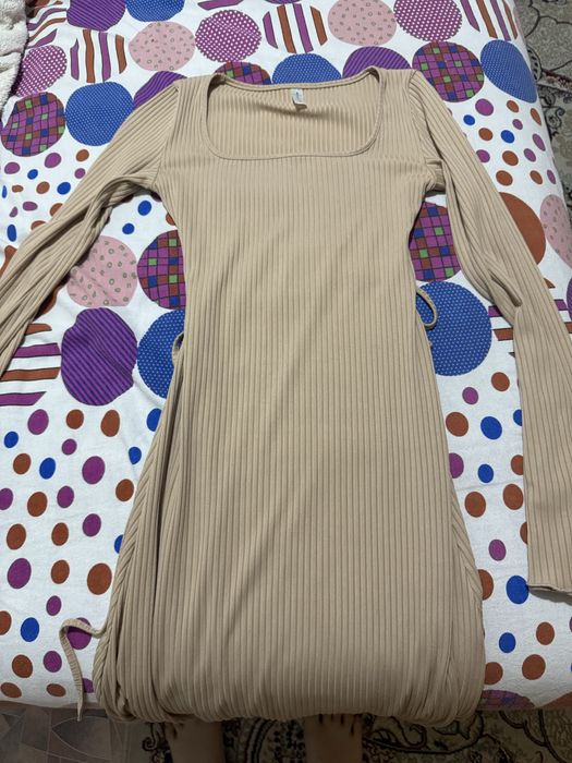 платье на выход!