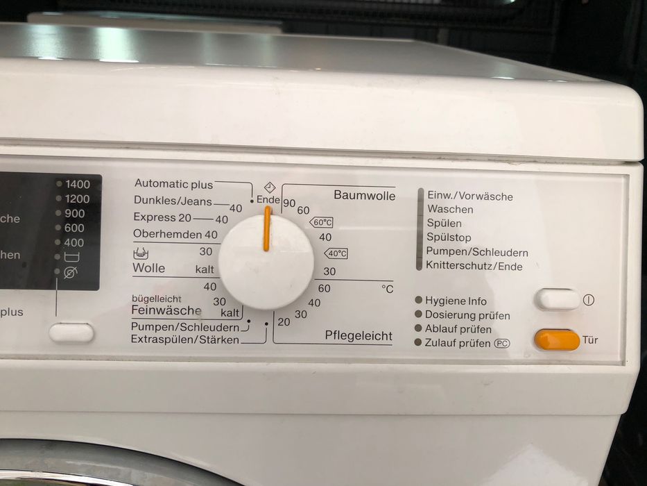 Продавам пералня Miele WDA210 WPM – втора употреба, отлично състояние
