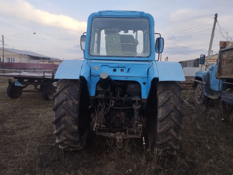 Продам трактор мтз 82