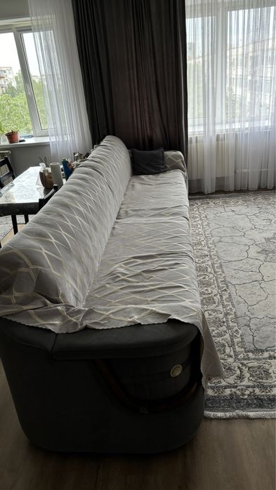 Продам диван 3 метра