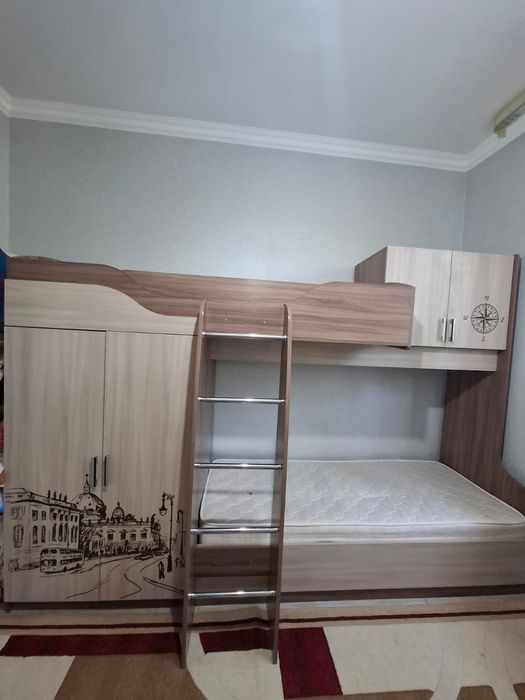 Продам кровать двухярусная подростковая
