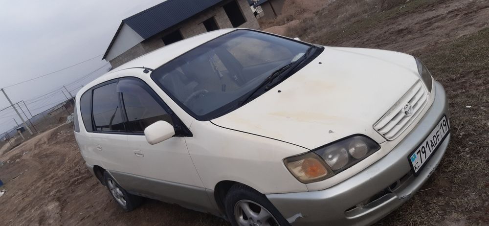 Авто на разбор Тайота Ипсум