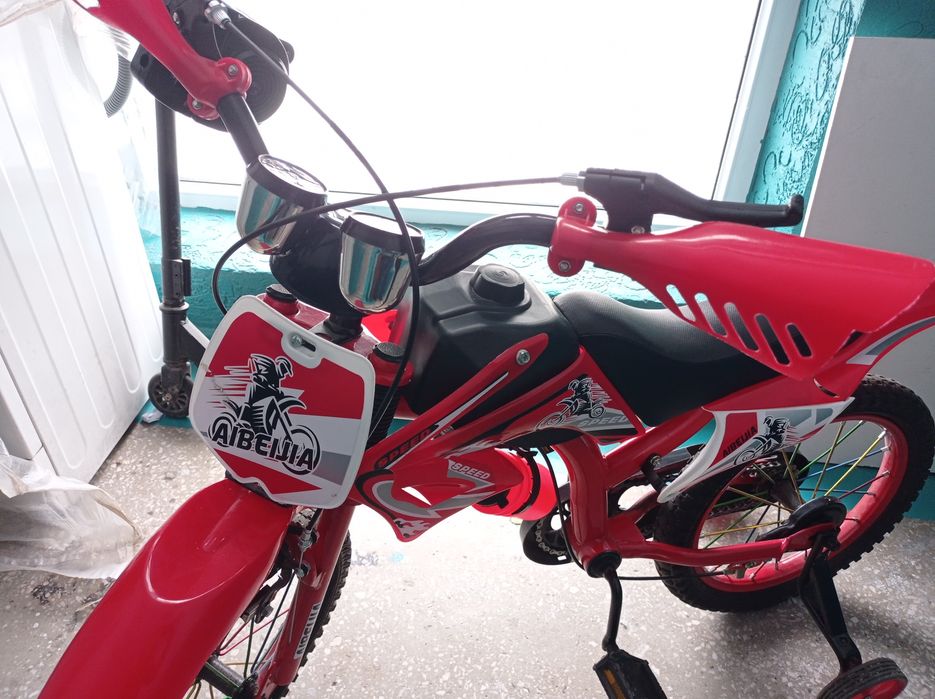 Велосипед в дизайне мотоцикл