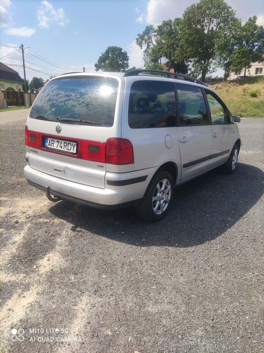 VOLKSWAGEN Sharan