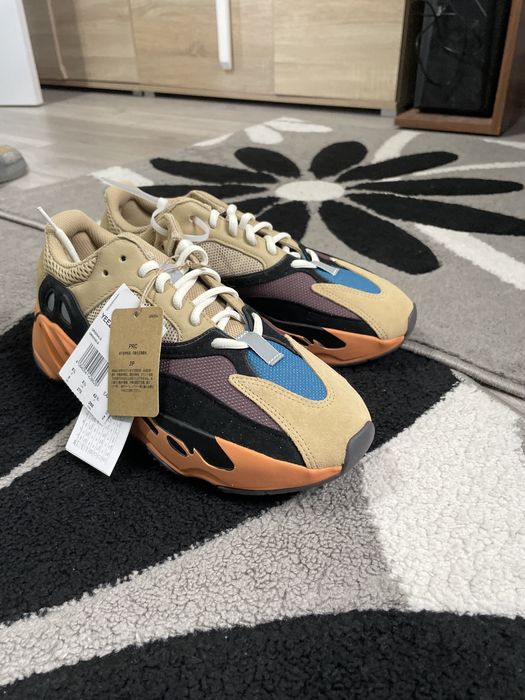 Yeezy 700 Emflame Amber