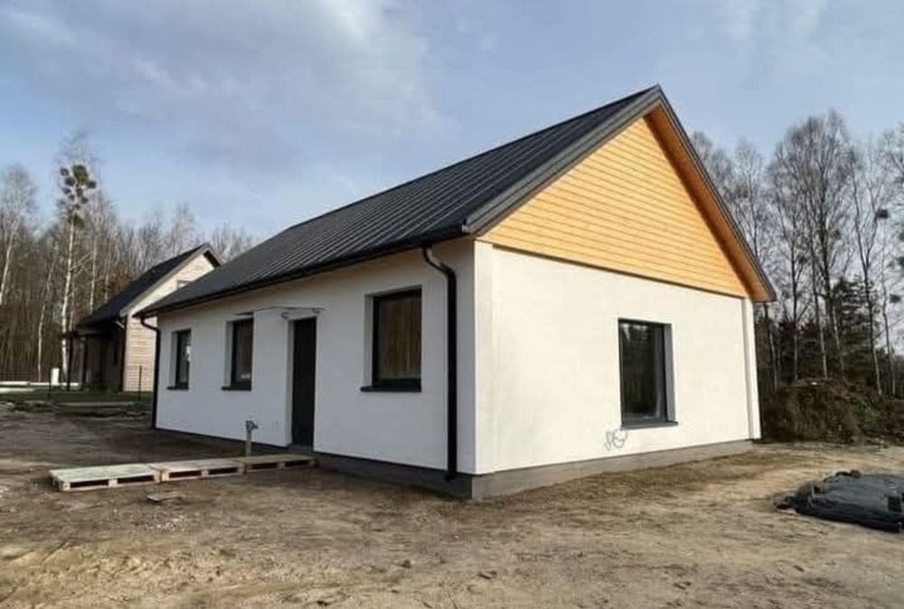 Case modulare pe structura metalica