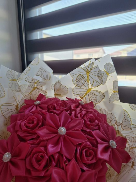 Buchet din satin