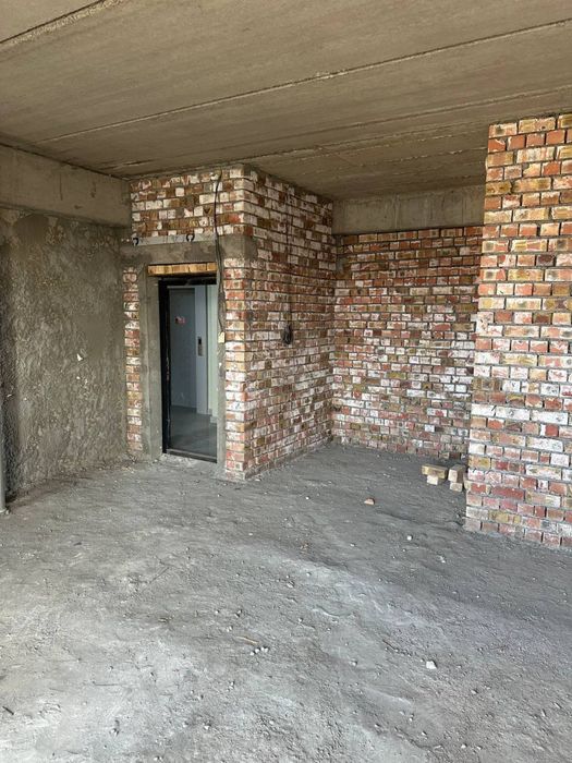 Продаю свою Квартиру 40 кв Коробка новостройка с кадастром Мирзо Улуг