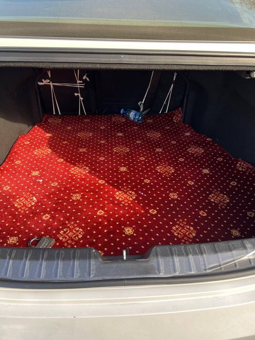 Продаётся HYUNDAI AZERA 2015