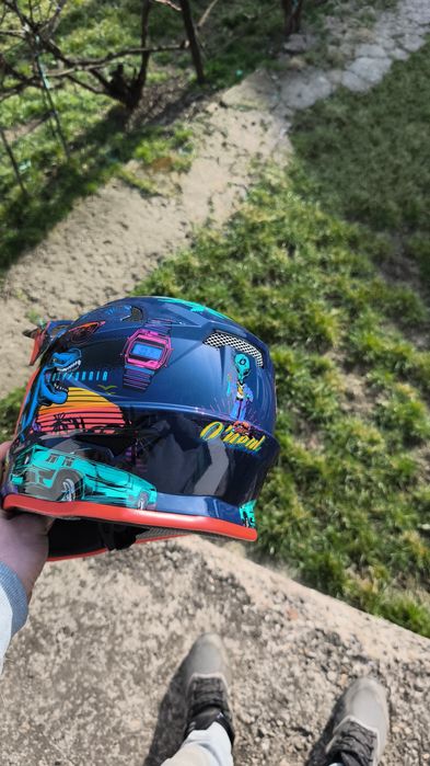 Vând casca moto copii bicicleta copii mărimea 51-52