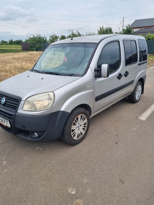 Fiat Doblo 7 locuri