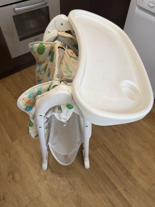 Стульчик для кормления Joie snacker