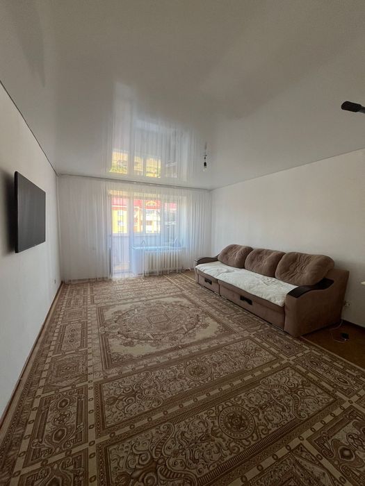 Продам 2 комн квартиру район Береке