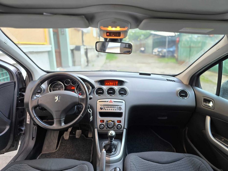 Peugeot 308 SW 2009 | 1.6 HDi 110 CP | 6 Viteze | 172.100 km | Plafon Panoramic