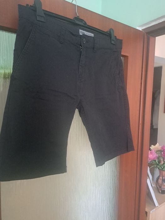 Pantalon scurt de vara