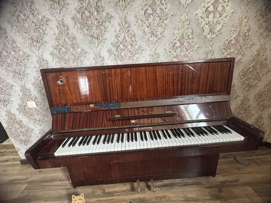 Продам пианино с самовывозом