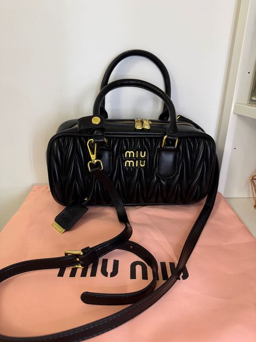 Geanta Miu miu neagra