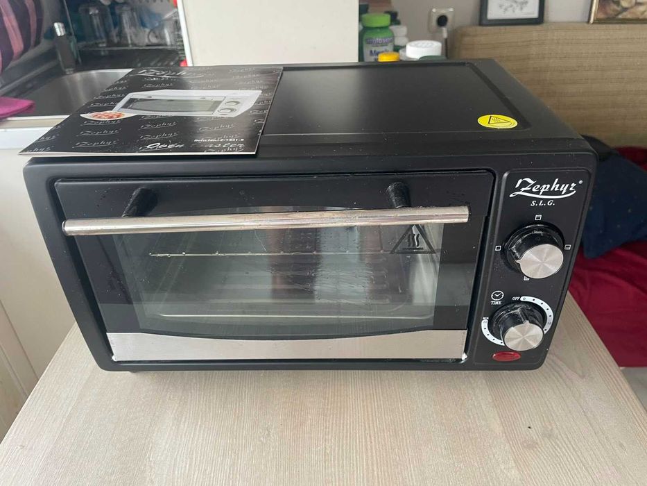 Малка готварска фурна ZEPHYR ZP 1441 R, 1200W, 12 л, Черна