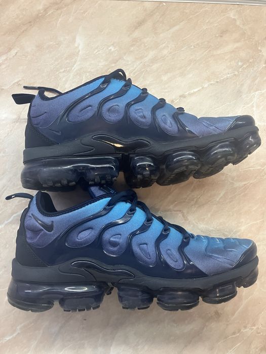 Nike Vapormax 42