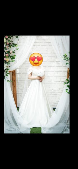 Свадебное платье