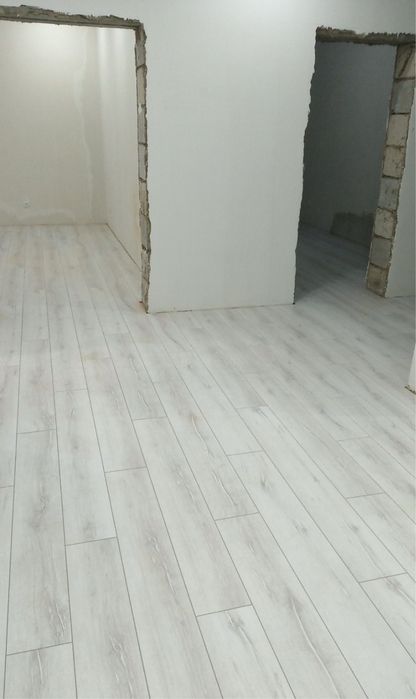 УСТАнОВКА ЛинолеУМа,плинтуса МДФ ПЛАСТИК!!