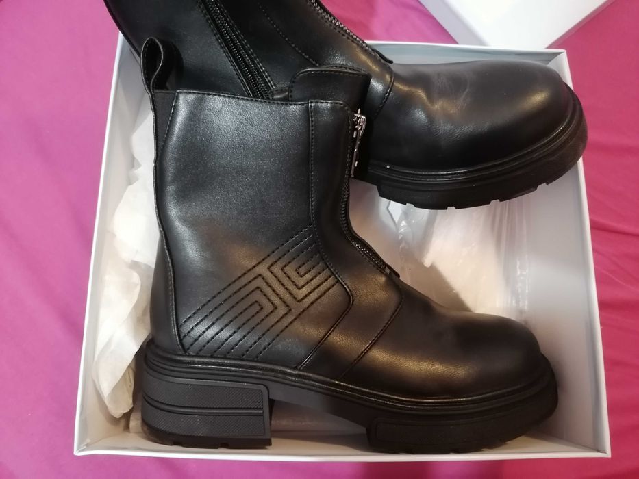 Дамски зимни боти Mat Star, черни, 39 номер, нови