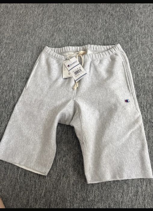 Pantaloni scurti