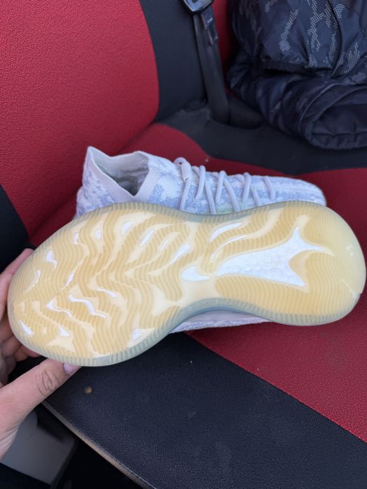 Yezzy boost 380 Alien Blue