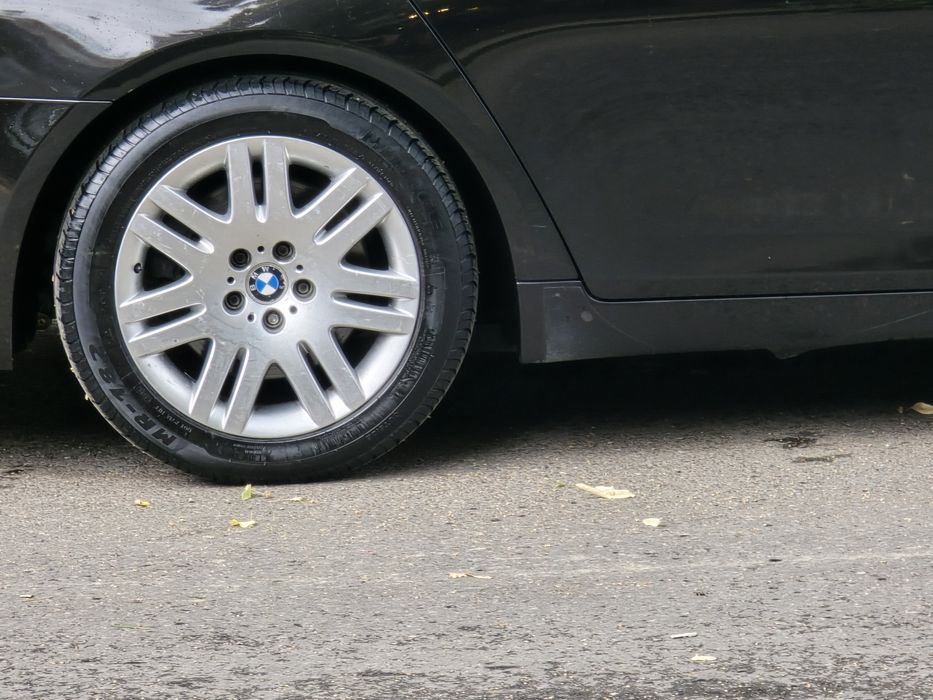 Jante BMW seria 7,5si 3 cauciucuri aproape noi