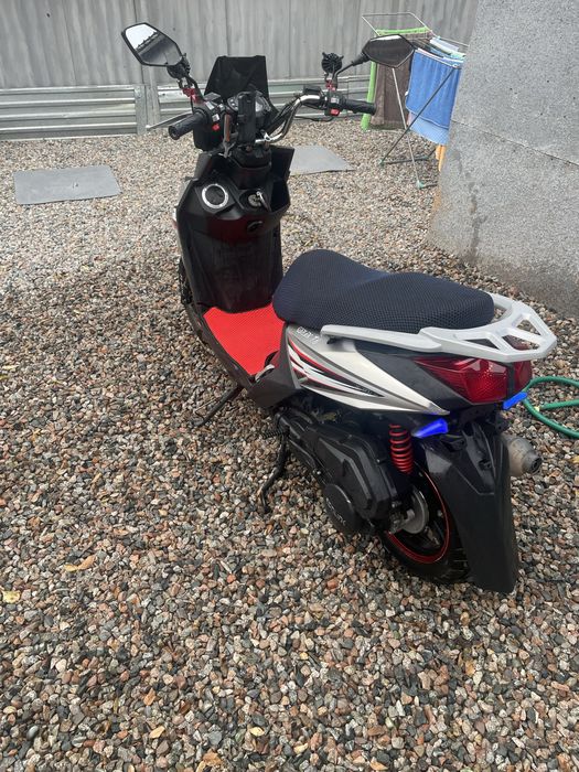 Продам Скутер Самурай Сонлинг Т6