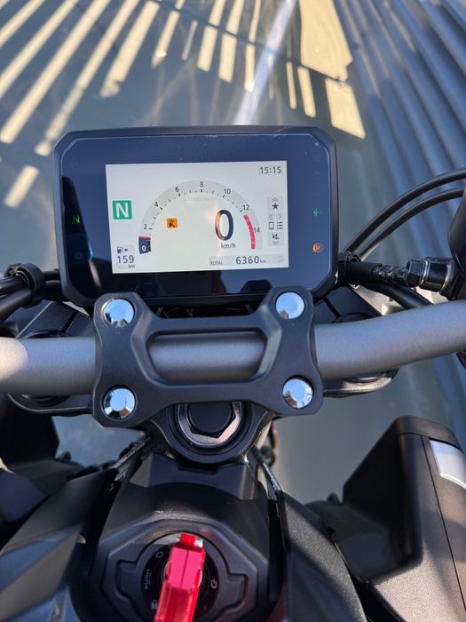 Honda CB 650r E-clutch 2024