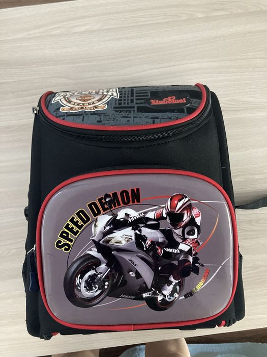 рюкзак школьный