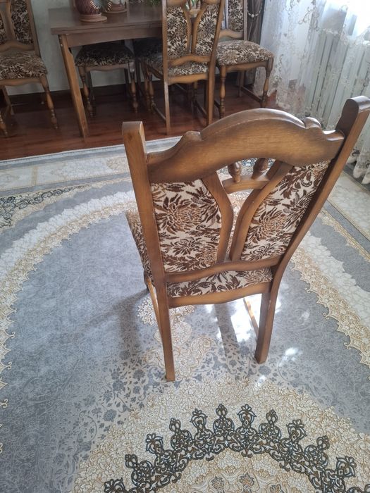 Продам стулья б/у