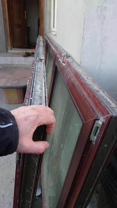 Fereste termopan, Geamuri termopan Uși termopan