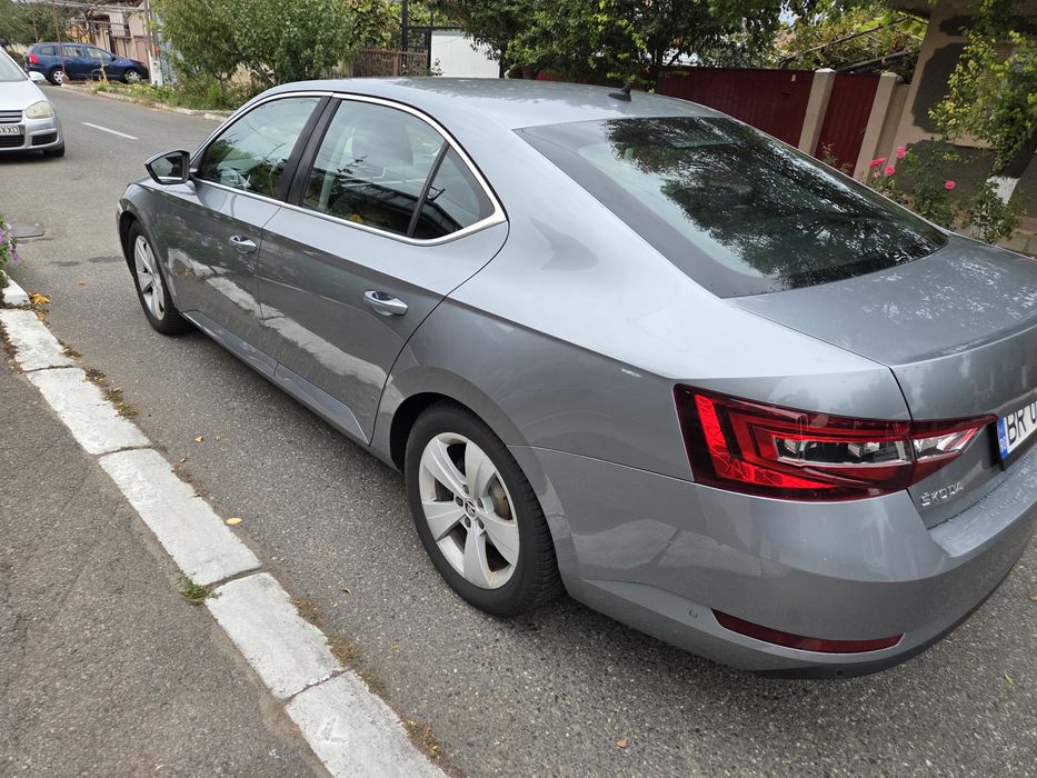 SKODA Superb 2016 — imagine 3