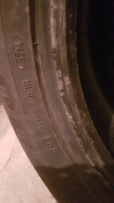 Продавам гуми GOOD YEAR 17